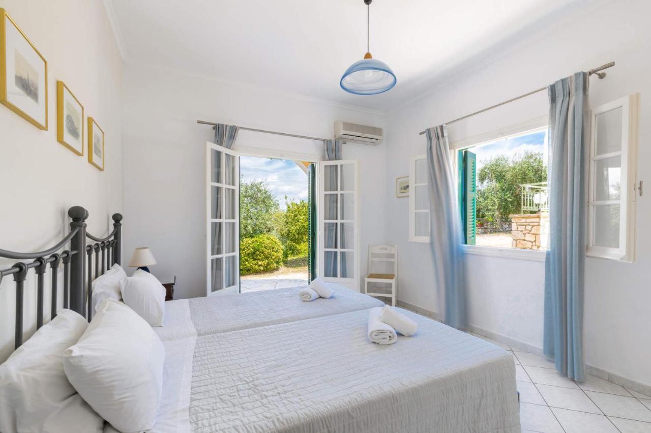 Villa Ftelias By Villa Plus アギオス・ステファノス エクステリア 写真